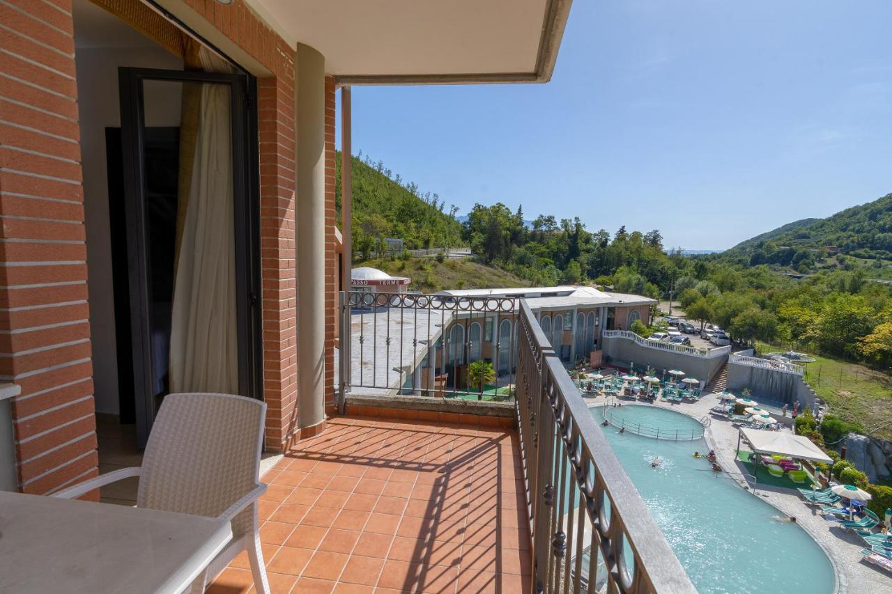Hotel Terme Capasso 쿤투르시 외부 사진