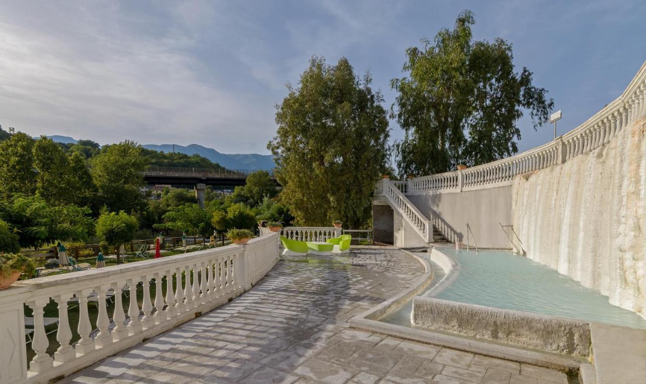 Hotel Terme Capasso 쿤투르시 외부 사진