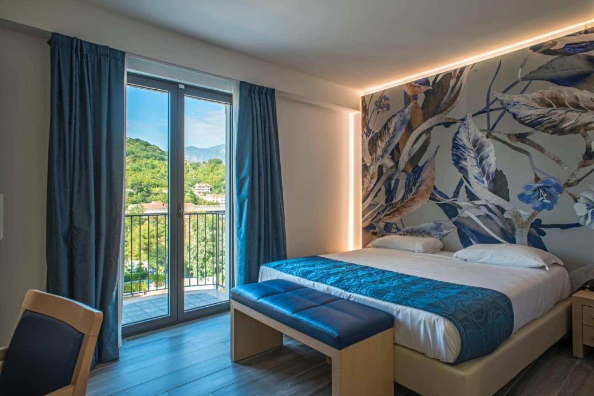 Hotel Terme Capasso 쿤투르시 외부 사진